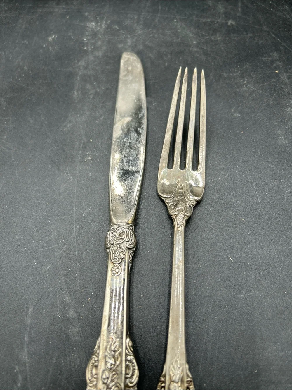 Godinger Baroque Ornate Silver-Tone Dinner Fork and Knife Set -